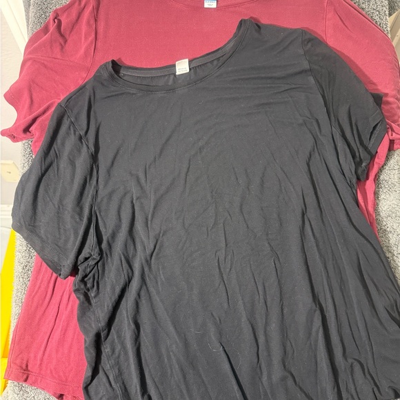 Old Navy Tops - Set of Old Navy Luxe Black and Maroon T-Shirts